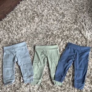 Bundle-12M kids bottoms